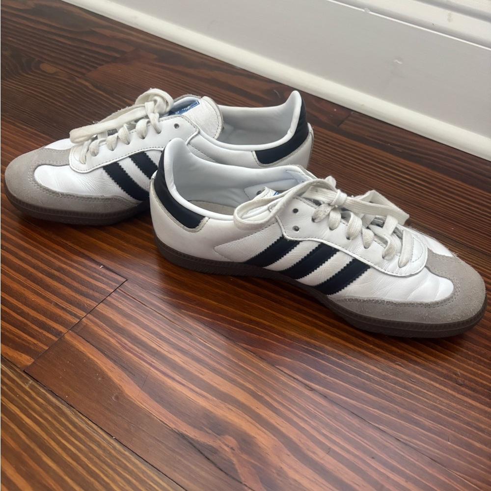 Adidas Sambas